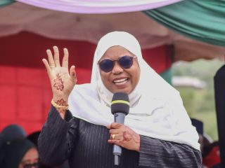 Gavana wa Kwale Fatuma Achani